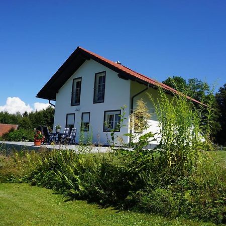 Ferienhaus Englburg In Absolut Ruhiger Lage Tittling Exteriér fotografie