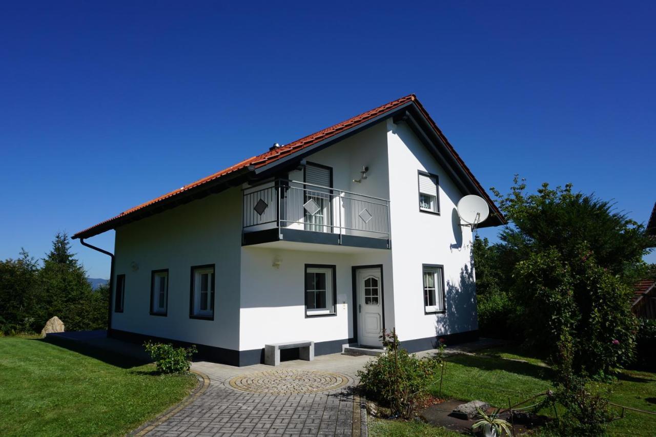 Ferienhaus Englburg In Absolut Ruhiger Lage Tittling Exteriér fotografie